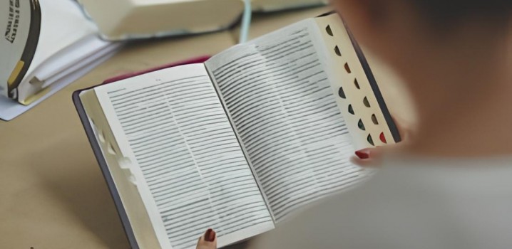 O VALOR INCALCULÁVEL DA PALAVRA DE DEUS